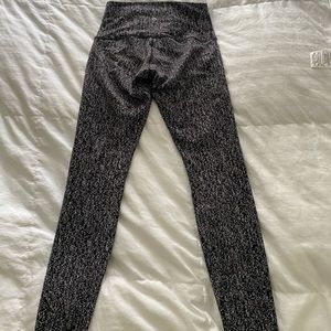 Lululemon leggings  Athletica